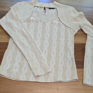 Daytrip Cream Long Sleeve Asymmetrical Blouse